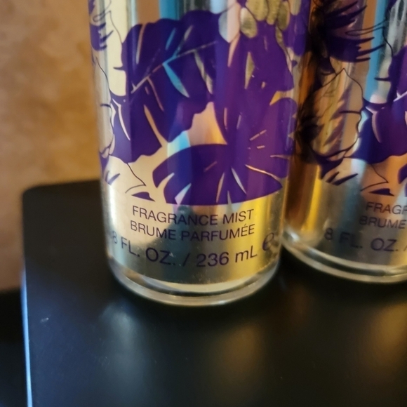 Tommy Bahama St Kitts Fragrance Mist 8 fl oz Set Of 2 - Picture 2 of 2